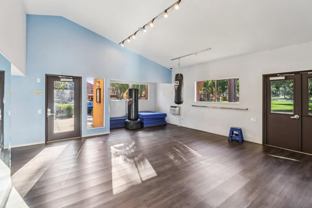 MLS #250037661SD image #59