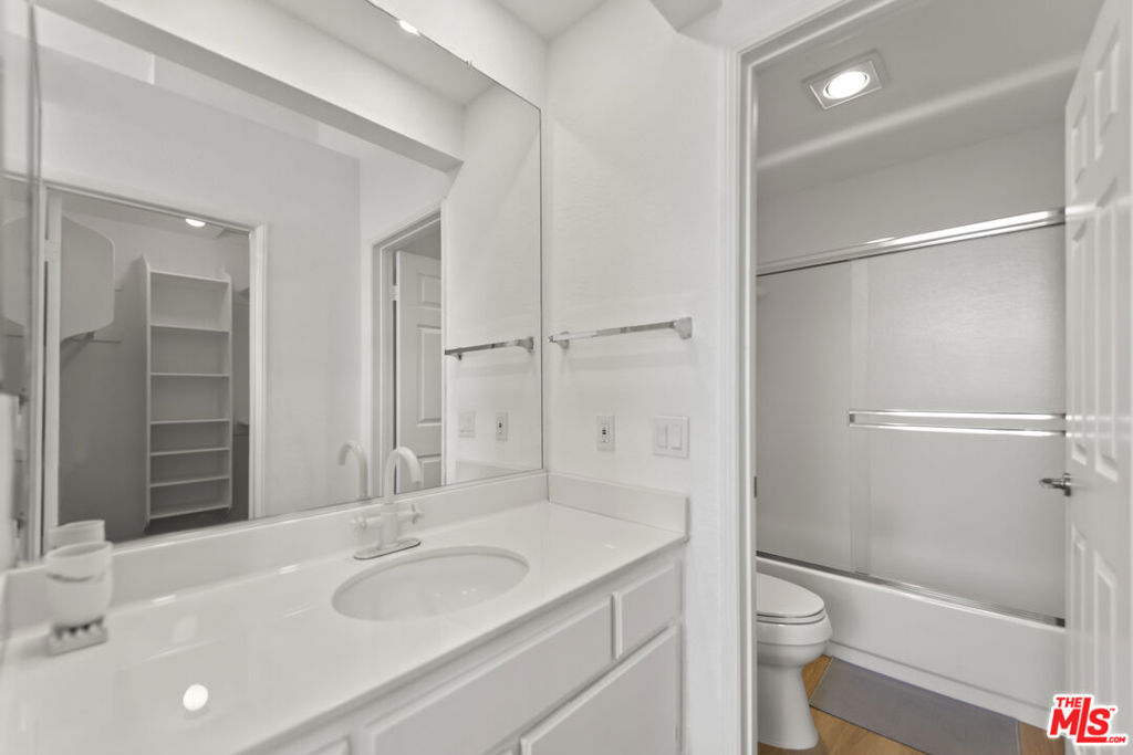 MLS #25494405 image #19