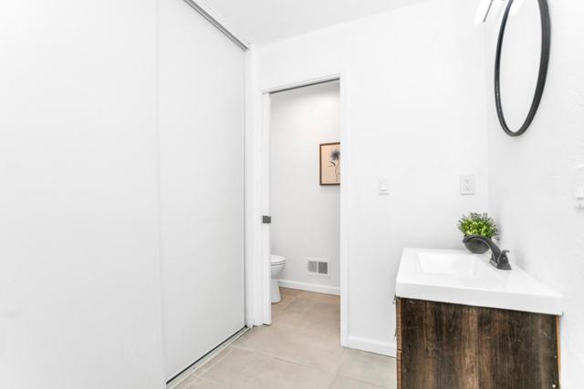 948 Golden Leaf Way, Pittsburg CA: https://media.crmls.org/mediaz/4c2d3e1e-6565-4203-8873-67d3812a9450.jpg