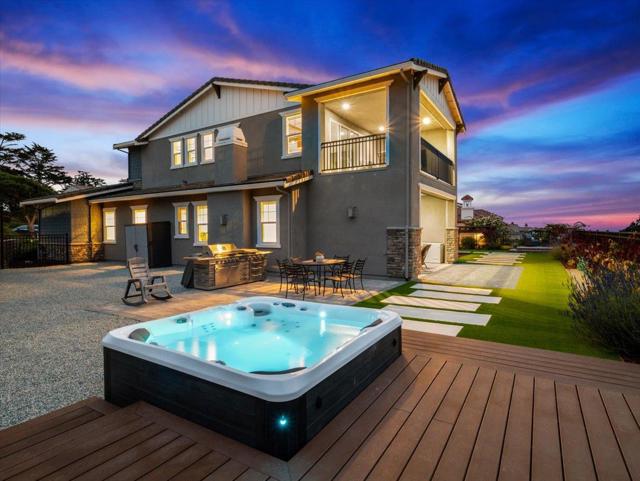 1767 Fairway Court, Seaside CA: https://media.crmls.org/mediaz/4c2e0cd6-d616-4791-af7c-a752e303b1dd.jpg