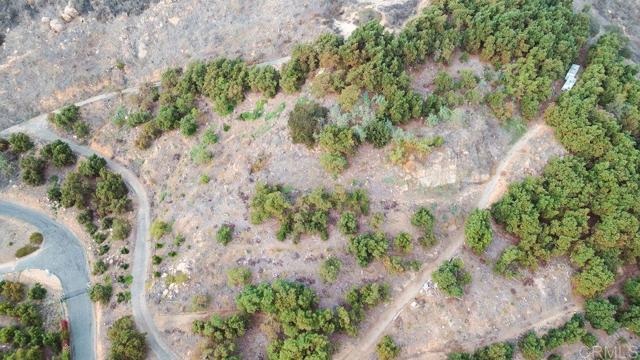 Detail Gallery Image 6 of 18 For 1411 Wild Acres Rd., Vista,  CA 92084 - – Beds | – Baths