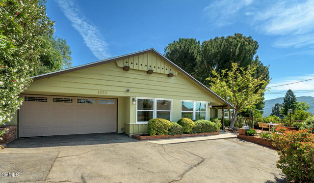 Detail Gallery Image 2 of 51 For 4920 Lowell Ave, Glendale,  CA 91214 - 4 Beds | 2 Baths