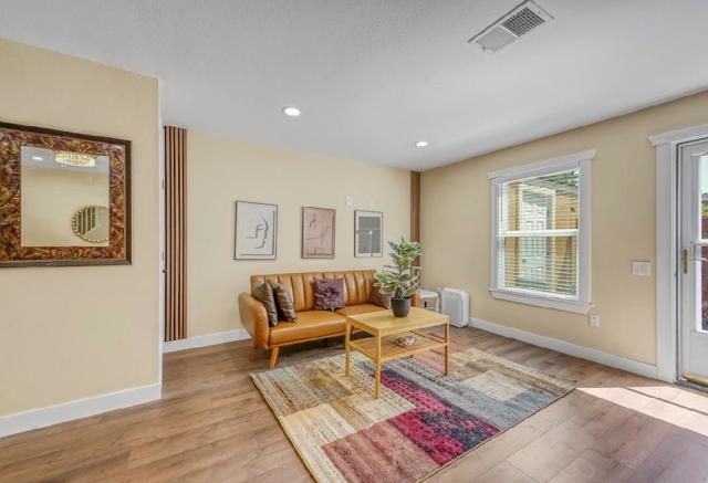 865 Carlisle Way, Sunnyvale CA: https://media.crmls.org/mediaz/4c2f229d-1989-44fe-9e18-e87a818619bf.jpg