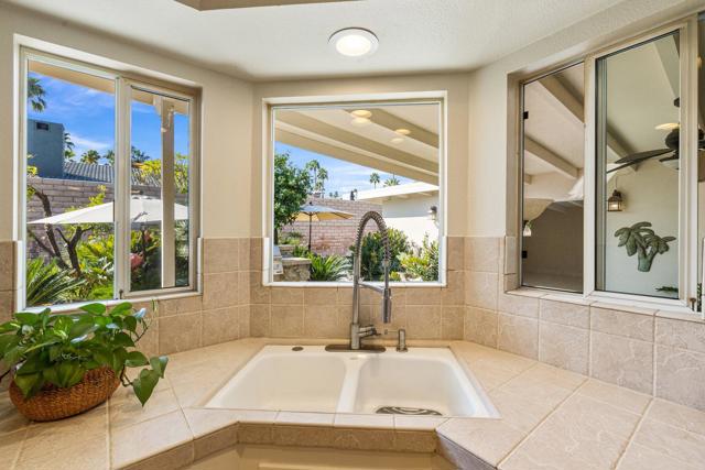 73465 Silver Moon Trail, Palm Desert, CA 92260
