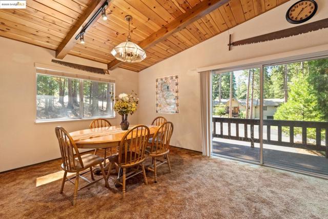 2119 Silverado Way, Arnold CA: https://media.crmls.org/mediaz/4c310264-73f1-4abe-962a-1d0186737579.jpg