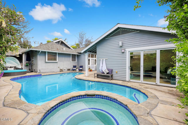 1967 La France Avenue, South Pasadena CA: https://media.crmls.org/mediaz/4c329717-6e78-4e08-b56b-e40a603751ec.jpg