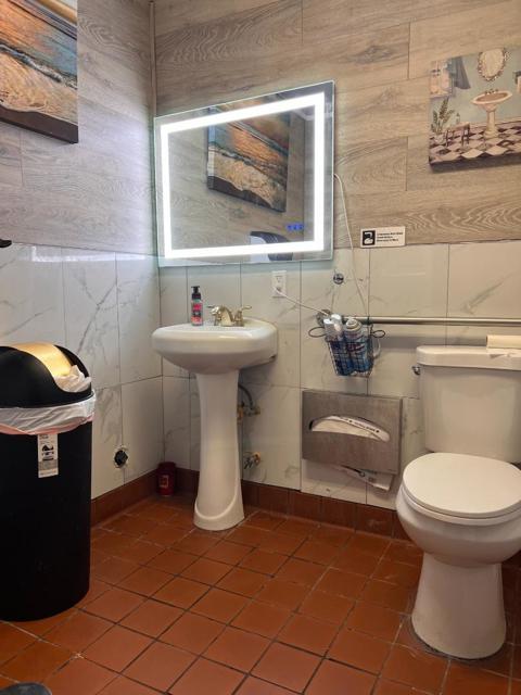 17591 17591 Vierra Canyon Road, Prunedale CA: https://media.crmls.org/mediaz/4c32b54c-3c1c-475a-8670-a85ab0884db6.jpg