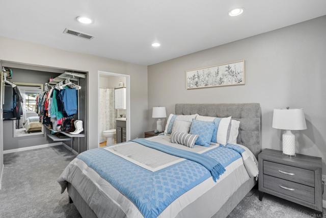 Detail Gallery Image 14 of 21 For 2083 Lakeridge Cir #104,  Chula Vista,  CA 91913 - 2 Beds | 2 Baths