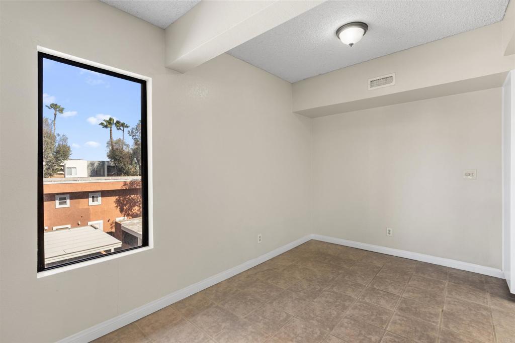 1040 Washington Avenue - photo 7