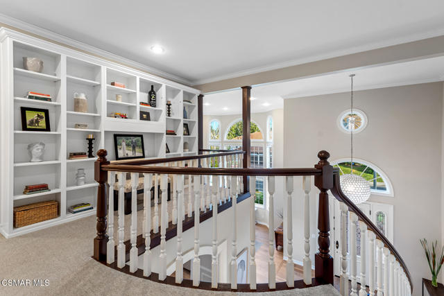 29621 Ridgeway Drive, Agoura Hills CA: https://media.crmls.org/mediaz/4c33af78-810c-4ccd-9bf7-ea2fa209bbd4.jpg