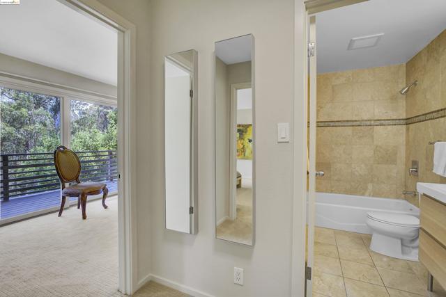 Image 5 of 44 For 6676 Pine Needle Dr