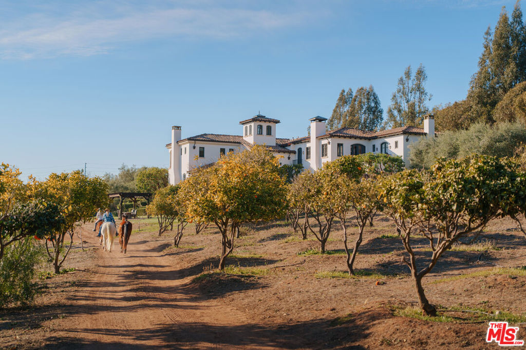 4C34Dd61 1D00 4A28 Aa64 36D6C610359C 338 Toro Canyon Road, Carpinteria, Ca 93013 &Lt;Span Style='BackgroundColor:transparent;Padding:0Px;'&Gt; &Lt;Small&Gt; &Lt;I&Gt; &Lt;/I&Gt; &Lt;/Small&Gt;&Lt;/Span&Gt;