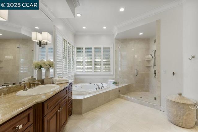 1826 Alameda Diablo, Diablo CA: https://media.crmls.org/mediaz/4c374b72-dfc5-4763-8663-a7b25dc18f5b.jpg