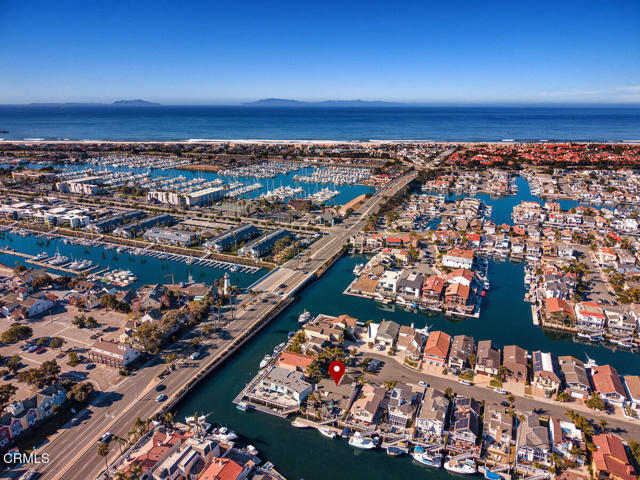 2524 Monaco Drive, Oxnard CA: https://media.crmls.org/mediaz/4c37e56d-86cb-43d2-b484-ff0573daccad.jpg