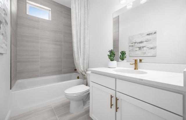 2419 Willow Drive, San Mateo CA: https://media.crmls.org/mediaz/4c381704-41ed-439e-a434-4237692c142a.jpg