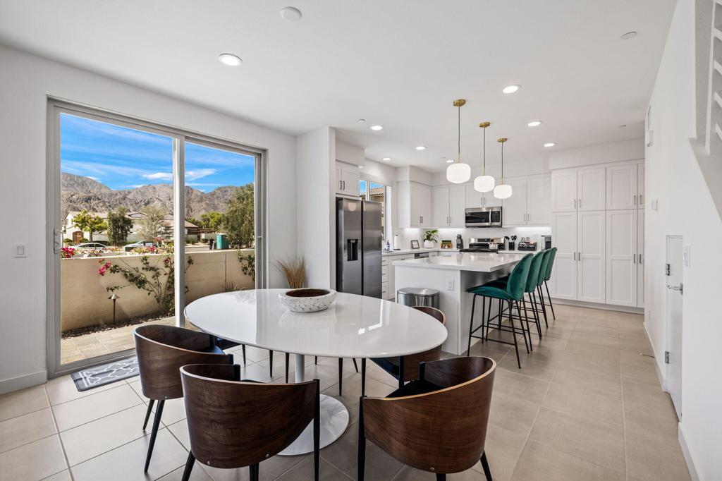 MLS #219137292DA image #8