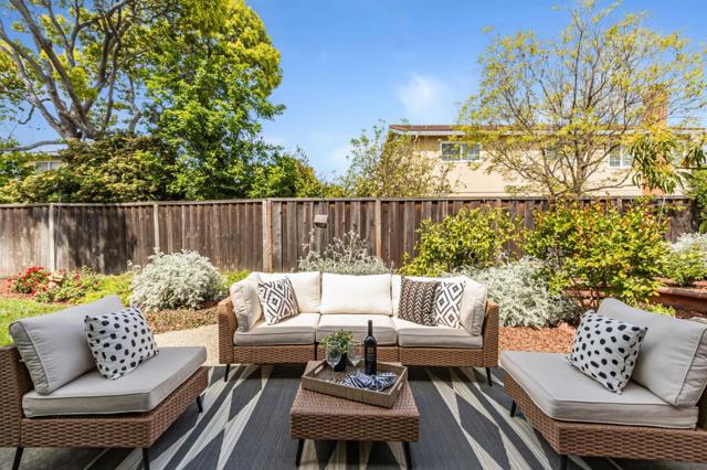 743 Silver Pine Court, Sunnyvale CA: https://media.crmls.org/mediaz/4c389bfc-31a9-416d-bd56-b50e5c0e721e.jpg