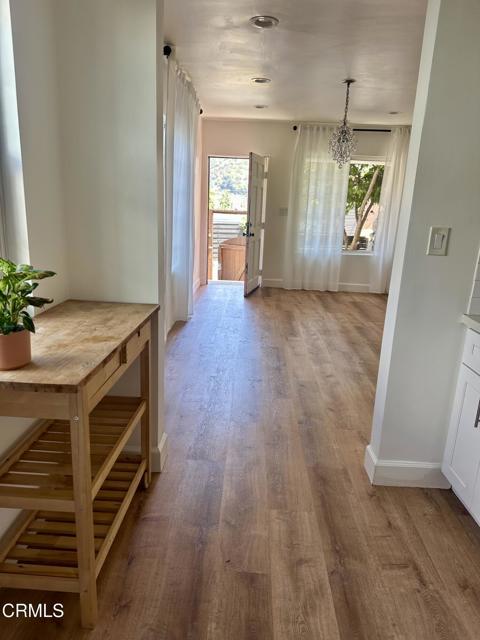 401 Del Norte Street, Los Angeles CA: https://media.crmls.org/mediaz/4c39f6ca-48bb-4d0b-805f-6a29e5a43f55.jpg