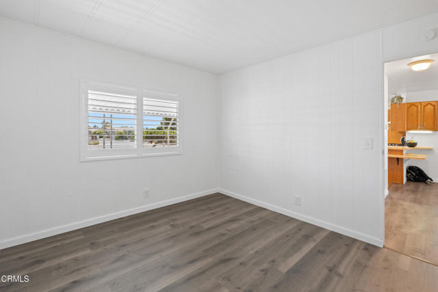 262 Gershwin Lane, Ventura CA: https://media.crmls.org/mediaz/4c39f700-97cd-49c7-a51e-9c179e686575.jpg
