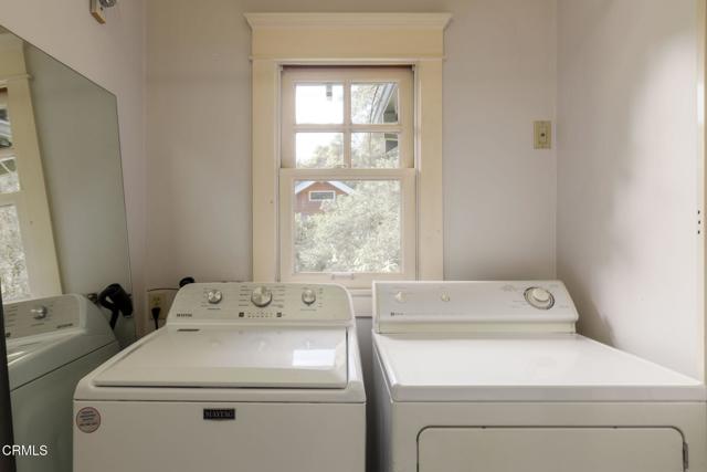 1813 Wayne Avenue, South Pasadena CA: https://media.crmls.org/mediaz/4c3a37e3-4195-4022-8a39-d6f161b3d379.jpg