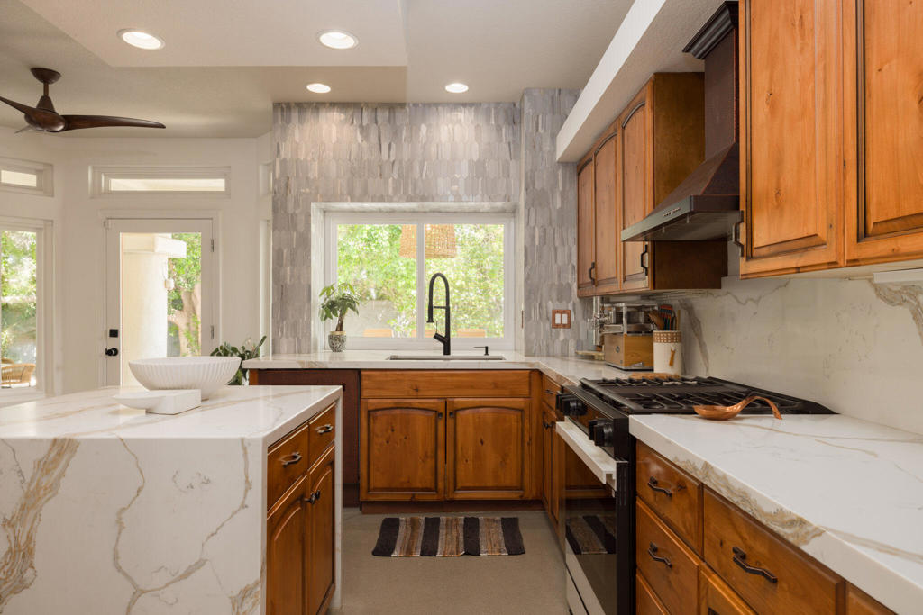 MLS #219138133PS image #10