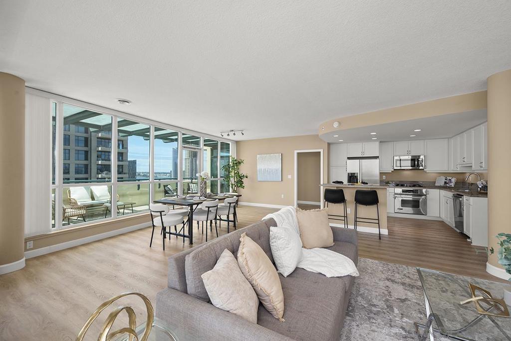 555 Front Street - photo 14