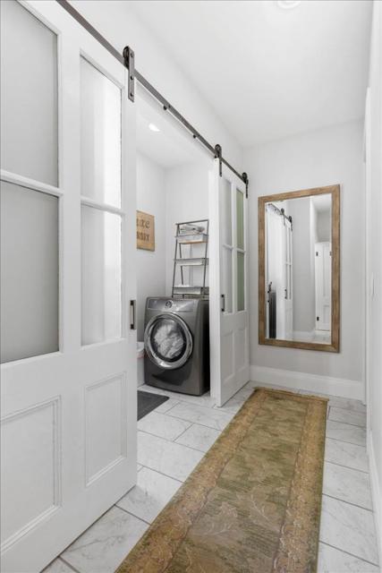 223 N Oregon Street, Yreka CA: https://media.crmls.org/mediaz/4c3fa20e-30a8-4b2a-83e0-3e639a8c7928.jpg