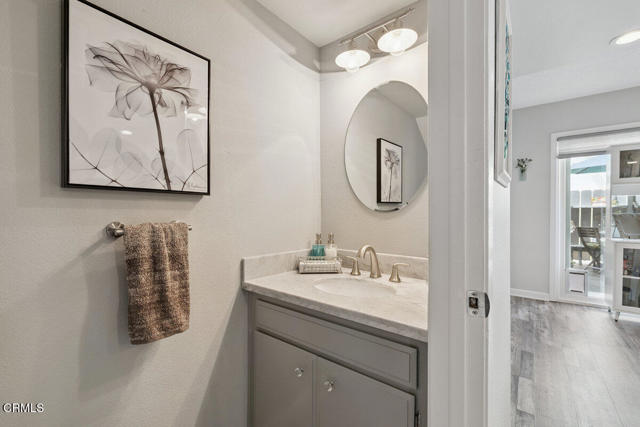 Detail Gallery Image 17 of 42 For 5205 W Wooley Rd #2,  Oxnard,  CA 93035 - 2 Beds | 1/1 Baths