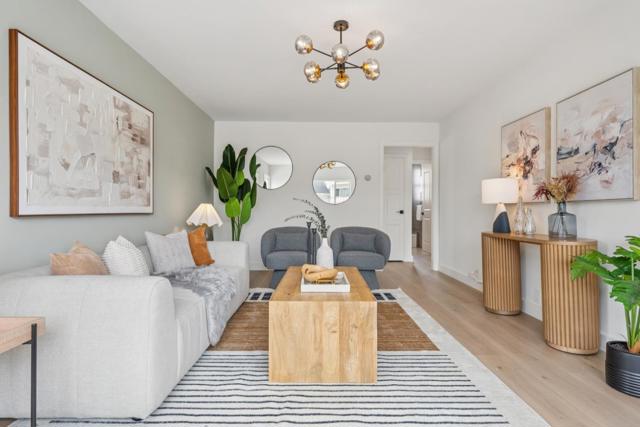 3530 Santiago Street, San Francisco CA: https://media.crmls.org/mediaz/4c448077-6b85-419e-bcdb-6af6438dc7b3.jpg