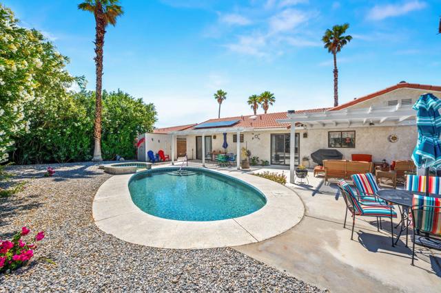 67470 Quijo Road, Cathedral City CA: https://media.crmls.org/mediaz/4c4518c6-ef87-43e5-8126-3ca78b5f1e09.jpg