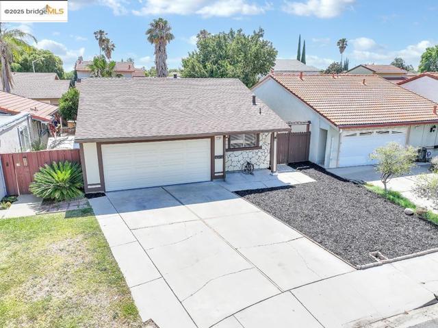 3104 Cedar Ct, Antioch CA: https://media.crmls.org/mediaz/4c4578b6-255e-47ef-9cdb-f48a6e6a3e2e.jpg
