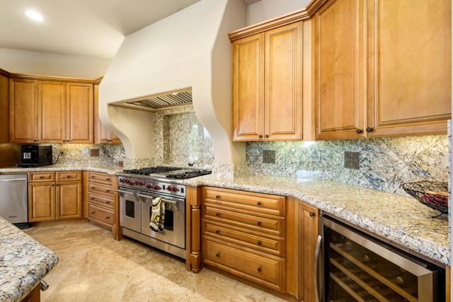 58061 Carmona, La Quinta CA: https://media.crmls.org/mediaz/4c457fc0-cced-4ccc-a5cf-f22c53a2ef8d.jpg