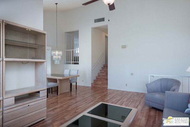 1300 S Camino Real, Palm Springs CA: https://media.crmls.org/mediaz/4c45a6b7-9652-4873-a9de-7f2338ae66f3.jpg