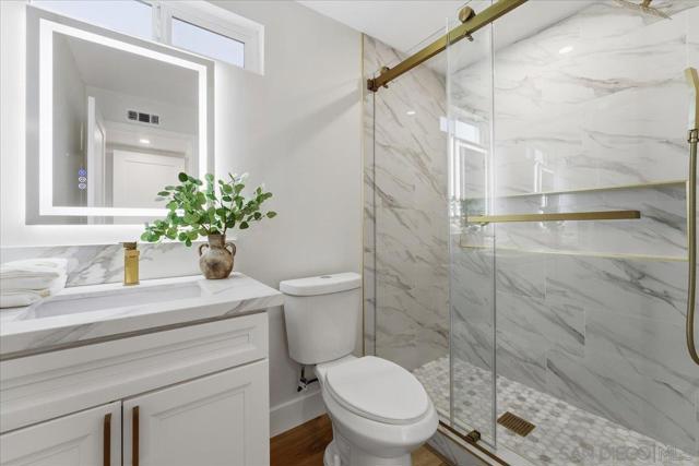 8686 Perseus Rd, San Diego CA: https://media.crmls.org/mediaz/4c46c0fe-6e95-4816-b141-0f342ff4518e.jpg