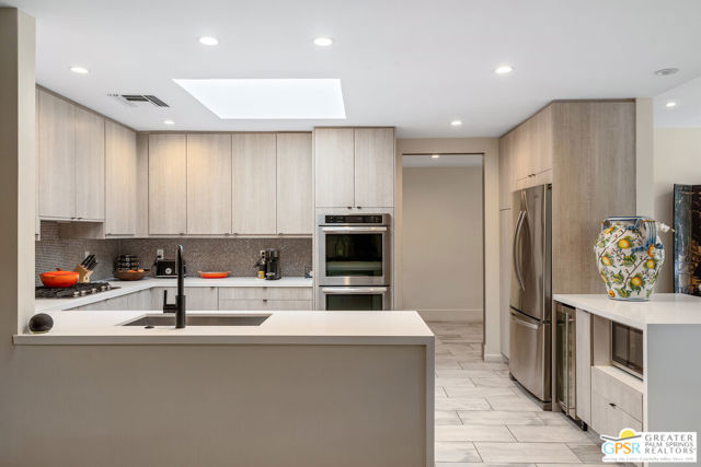 46 Princeton Drive, Rancho Mirage CA: https://media.crmls.org/mediaz/4c474952-f2cc-462f-bc94-d17edf2ab65e.jpg