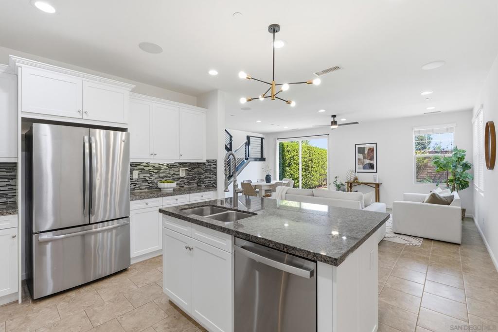 13347 Orange Blossom Wy - photo 15