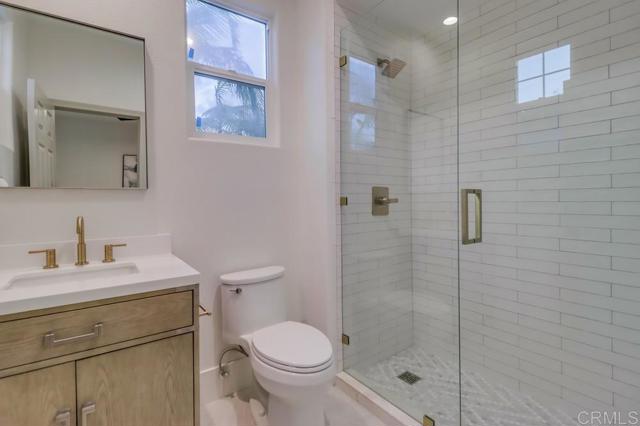 Detail Gallery Image 43 of 75 For 2850 Palmetto Point Ct, Chula Vista,  CA 91915 - 5 Beds | 4/1 Baths
