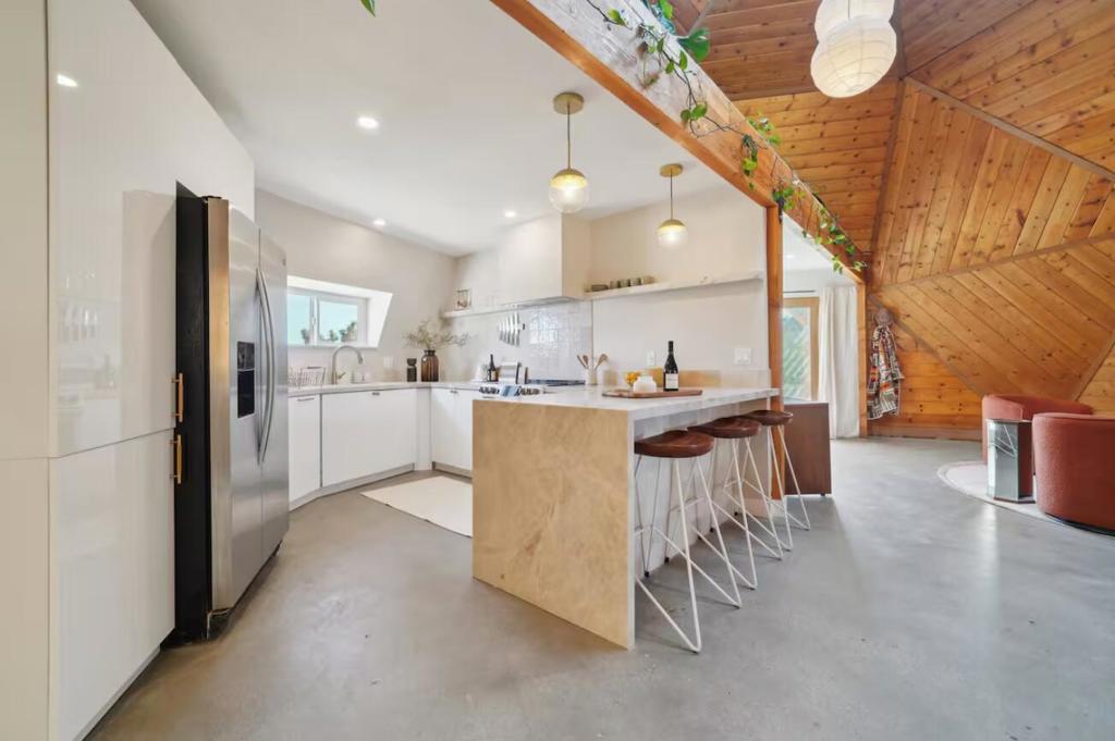 MLS #219138604PS image #8