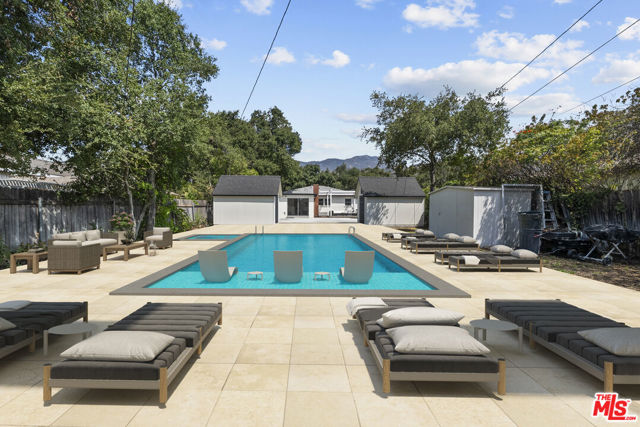 746 Valley View Avenue, Monrovia CA: https://media.crmls.org/mediaz/4c4aa43d-5d14-4d04-88ac-327ff49ffd7a.jpg