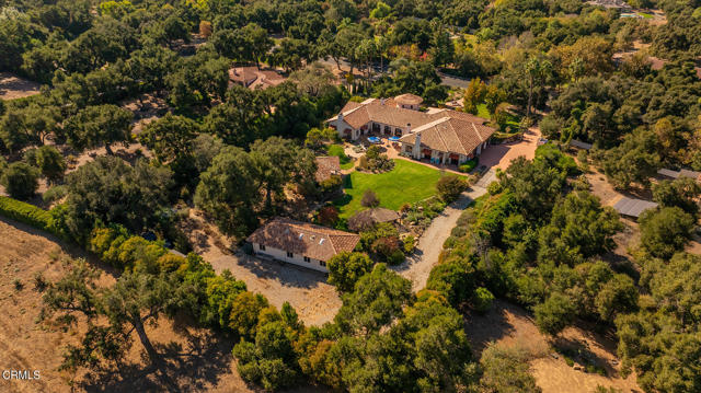 Detail Gallery Image 3 of 26 For 861 Oak Grove Ct, Ojai,  CA 93023 - 5 Beds | 5/2 Baths