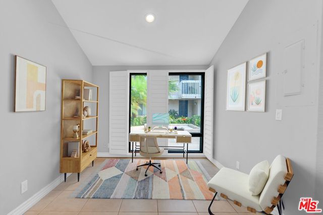 7301 Vista Del Mar, Playa del Rey CA: https://media.crmls.org/mediaz/4c4cad82-4fba-4bf7-8aad-7d357dced773.jpg