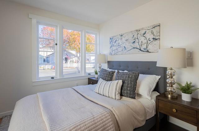 518 Cortes Street, Monterey CA: https://media.crmls.org/mediaz/4c4d16b1-9483-424e-8101-b48cf9628f21.jpg