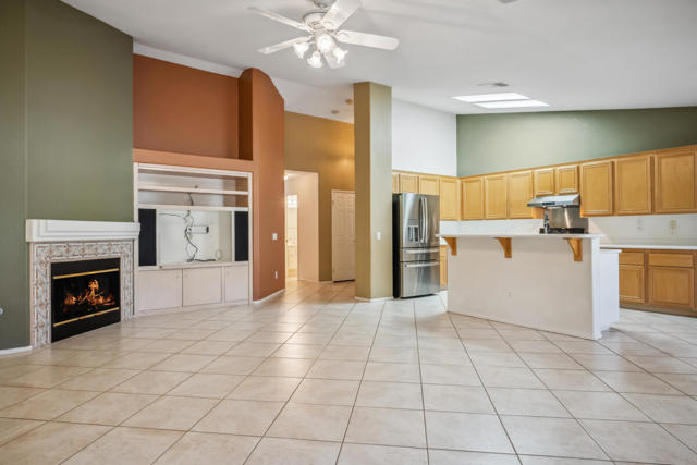 Image 10 of 49 For 44450 Ocotillo Drive