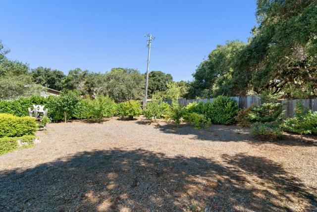 19125 Marjorie Road, Salinas CA: https://media.crmls.org/mediaz/4c5041ad-917b-48c4-8fb3-63b4742efa73.jpg