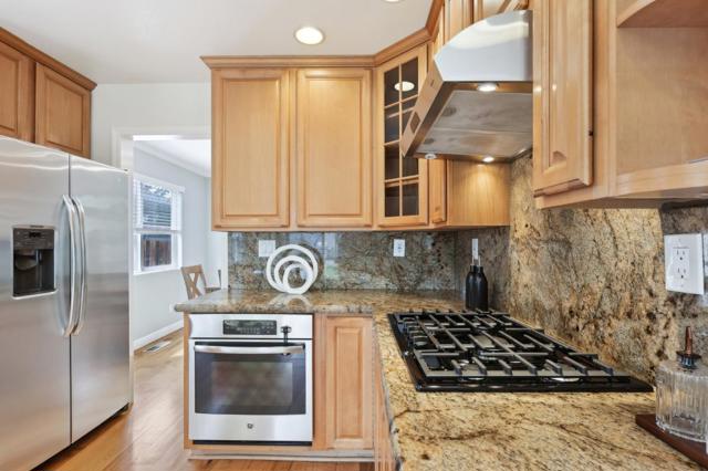 731 Calderon Avenue, Mountain View CA: https://media.crmls.org/mediaz/4c51590b-1e3e-46f0-8878-7594c7a39071.jpg
