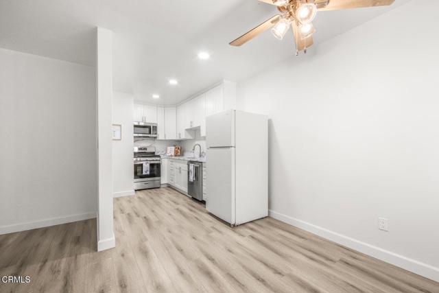 138 S Bryn Mawr Street, Ventura CA: https://media.crmls.org/mediaz/4c51a2a1-8733-4803-a5de-387684e5c4d7.jpg
