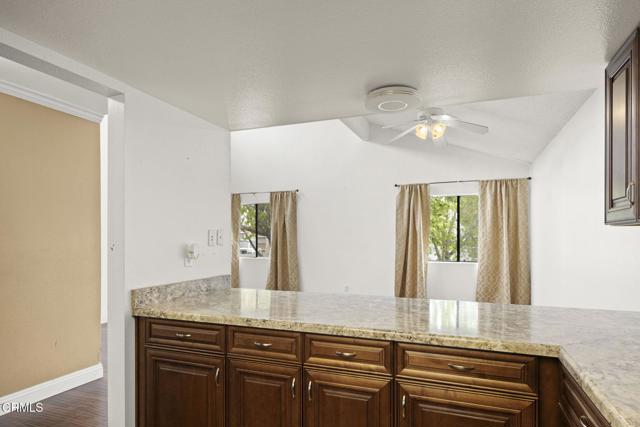 Detail Gallery Image 12 of 22 For 5123 Longfellow Way, Oxnard,  CA 93033 - 1 Beds | 1 Baths