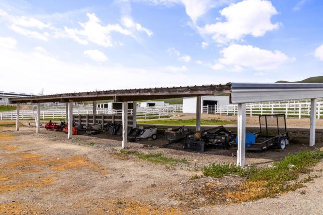 6033 Dagnino Road, Livermore CA: https://media.crmls.org/mediaz/4c523c33-e7ef-4a36-86c1-3639437205af.jpg