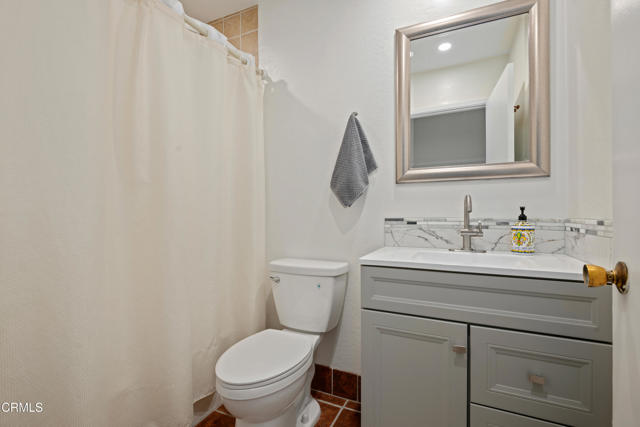 Detail Gallery Image 15 of 19 For 4617 9th St, Carpinteria,  CA 93013 - 3 Beds | 2 Baths