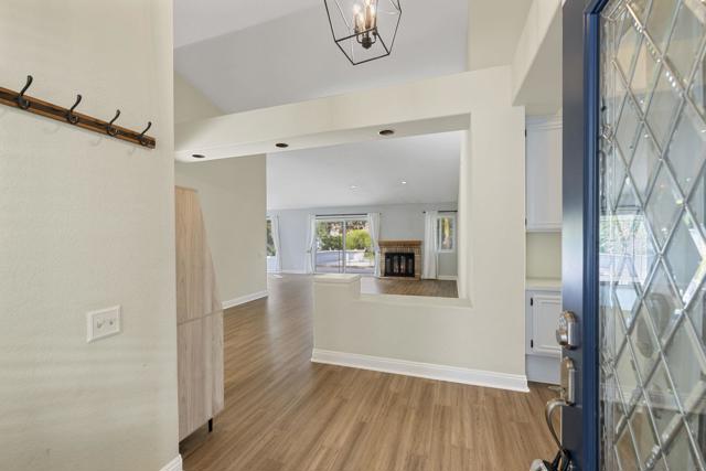 2241 Willowbrook St, Escondido CA: https://media.crmls.org/mediaz/4c526275-f4af-4bad-9fd5-701c92904ffa.jpg